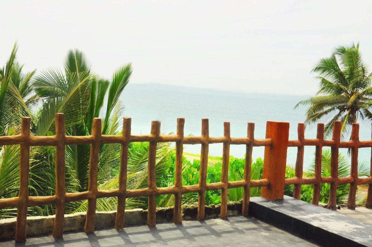 Deutsch Lanka Hotel Telwatta Экстерьер фото